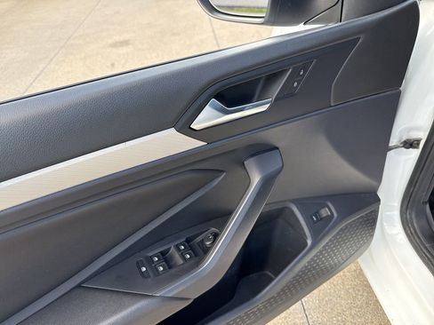 Used 2019 Volkswagen Jetta S FWD image 19