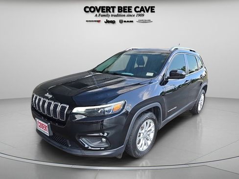 Used 2019 Jeep Cherokee Latitude w/ Popular Appearance Group image 4