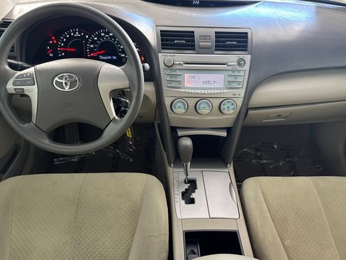 Used 2008 Toyota Camry LE FWD image 4