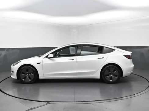 Used 2023 Tesla Model 3 Standard Range RWD image 41