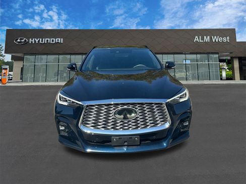 Used 2023 INFINITI QX55 Essential AWD/4WD image 2