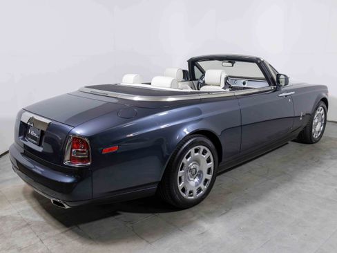 Used 2013 Rolls-Royce Phantom Drophead Coupe image 8