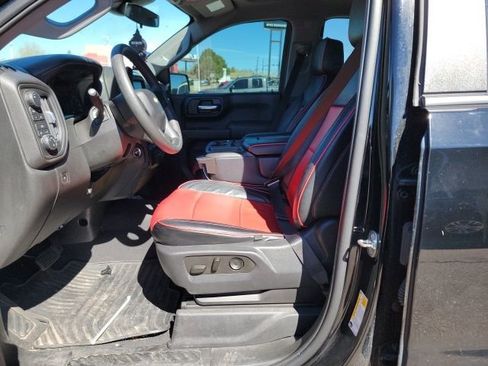 Used 2022 Chevrolet Silverado 1500 Custom w/ LPO, Dark Essentials Package image 10