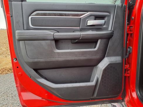 Used 2024 RAM 2500 Big Horn w/ Bed Utility Group image 29