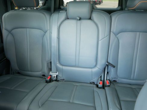 Used 2022 Jeep Grand Wagoneer Series II w/ Flexible Seating Group AWD/4WD image 13