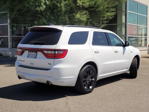 Used 2023 Dodge Durango R/T RWD image 6