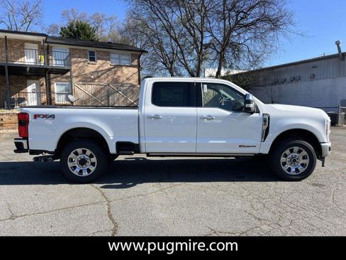 New 2026 Ford F250 King Ranch w/ Chrome Package AWD/4WD image 8