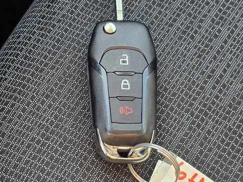 New 2025 Ford Maverick XL w/ Equipment Group 101A image 30