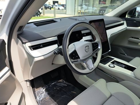 New 2025 Volvo EX90 Plus AWD/4WD image 5