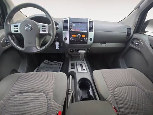 Used 2019 Nissan Frontier SV w/ Value Truck Package image 10