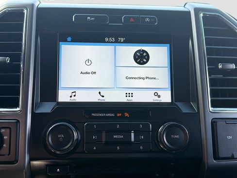 Used 2017 Ford F150 XLT w/ Equipment Group 302A Luxury AWD/4WD image 21