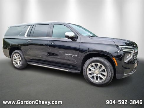New 2025 Chevrolet Suburban Premier image 10