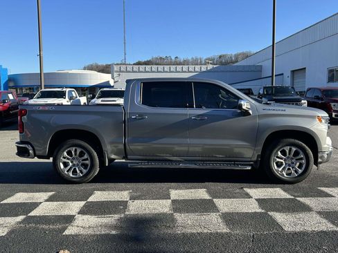 Used 2025 Chevrolet Silverado 1500 LTZ image 2