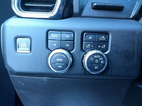 Used 2024 GMC Sierra 1500 Denali w/ Denali Reserve Package image 21