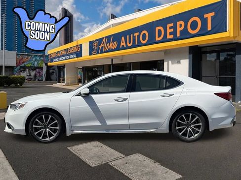 Used 2018 Acura TLX w/ Technology Package FWD image 2