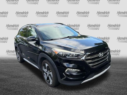 Used 2017 Hyundai Tucson Limited w/ Limited Ultimate Package 03 FWD image 2