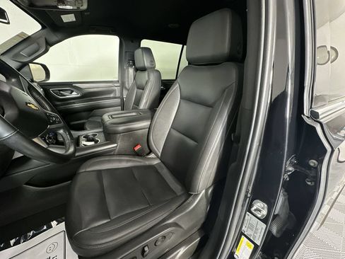 Used 2023 Chevrolet Tahoe LT w/ Luxury Package AWD/4WD image 11