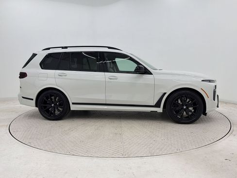 New 2026 BMW X7 M60i AWD/4WD image 8