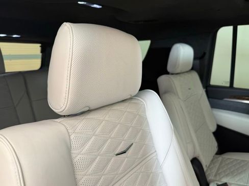 New 2026 Cadillac Escalade ESV Platinum Sport image 30