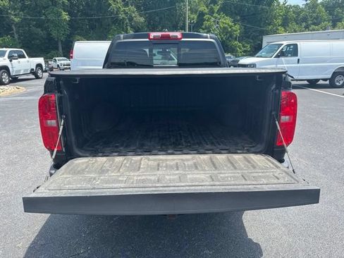 Used 2022 Chevrolet Colorado Z71 AWD/4WD image 13