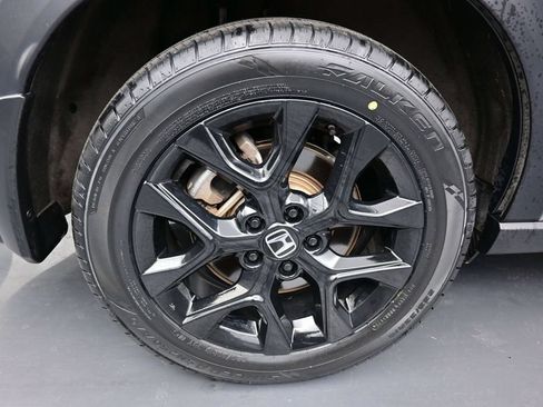 Used 2025 Honda HR-V Sport image 29
