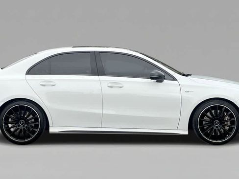 Certified 2020 Mercedes-Benz A 35 AMG 4MATIC image 9