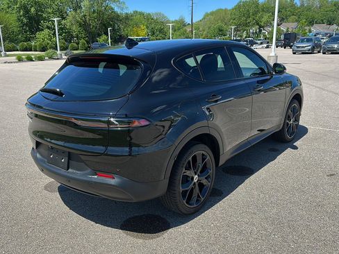 Used 2024 Dodge Hornet GT AWD/4WD image 3