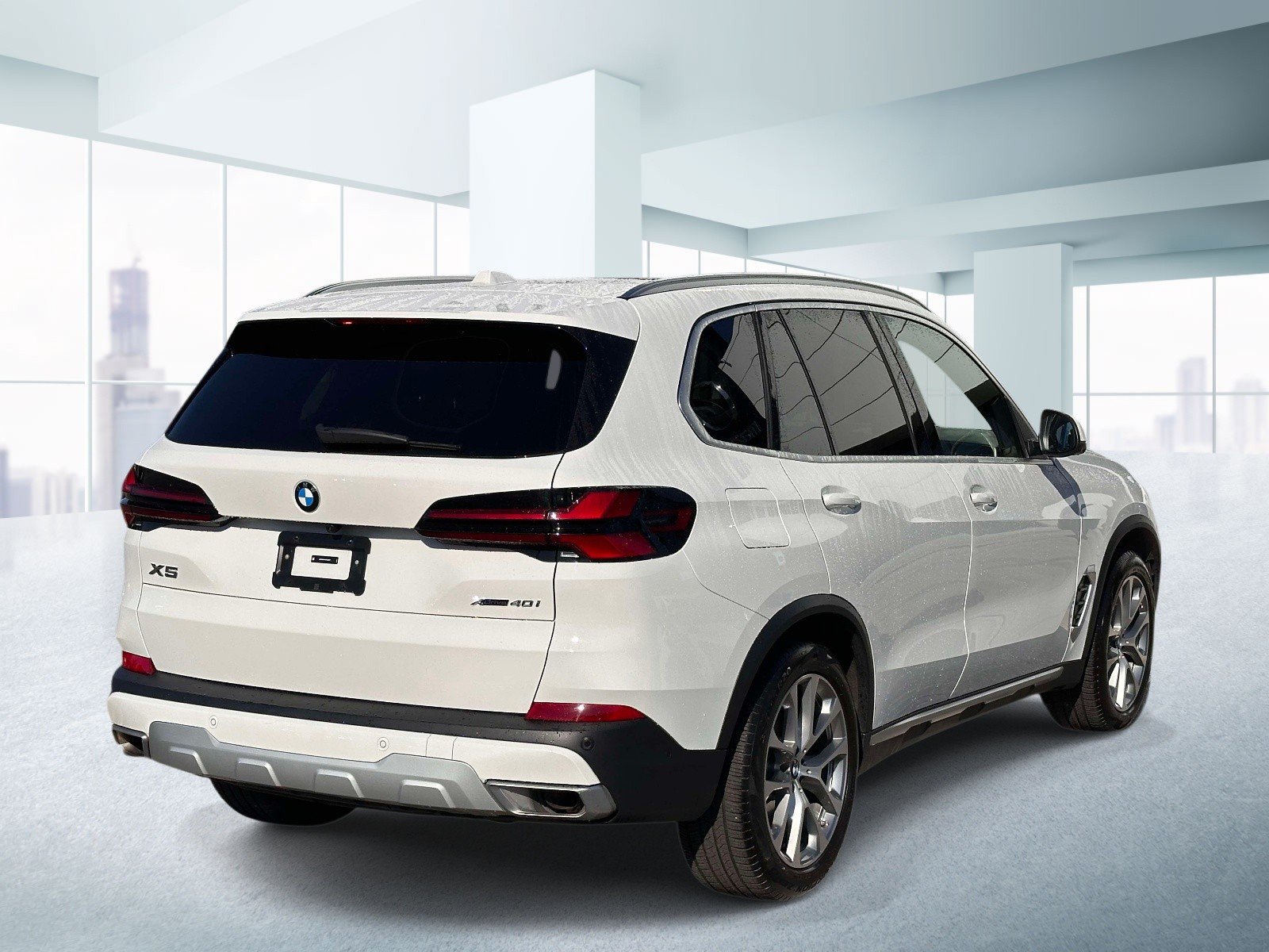 Used 2024 BMW X5 xDrive40i w/ Premium Package AWD/4WD image 4