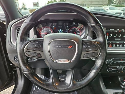 Used 2022 Dodge Charger GT w/ Plus Group image 2