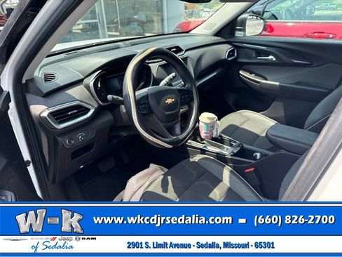 Used 2022 Chevrolet TrailBlazer LS FWD image 8
