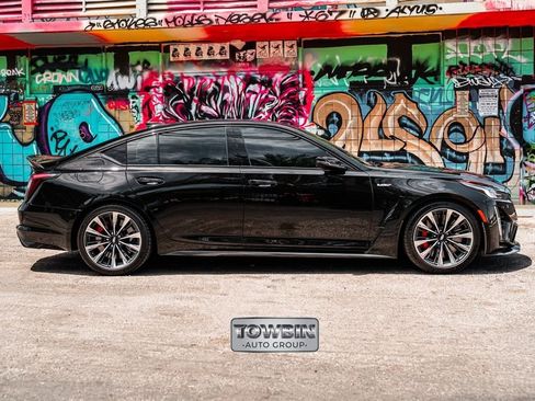 Used 2023 Cadillac CT5 V Blackwing RWD image 9