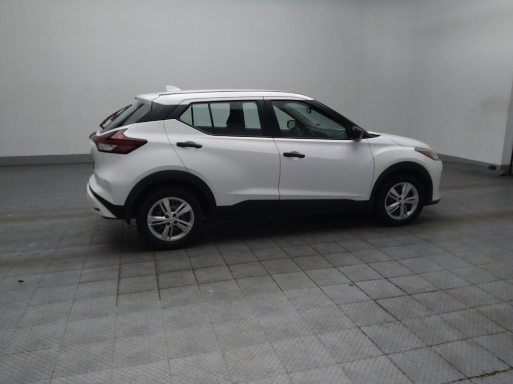 Used 2023 Nissan Kicks S FWD image 10