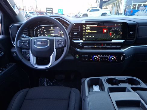 Certified 2025 GMC Sierra 1500 Elevation image 15