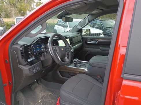 Used 2024 Chevrolet Silverado 1500 LT w/ Safety Package image 8