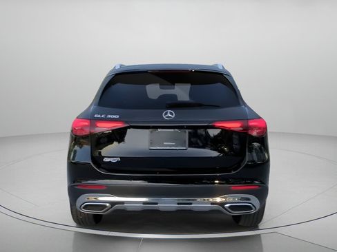Used 2025 Mercedes-Benz GLC 300 image 24