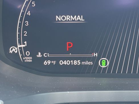 Certified 2023 Acura MDX FWD w/ Technology Package image 22