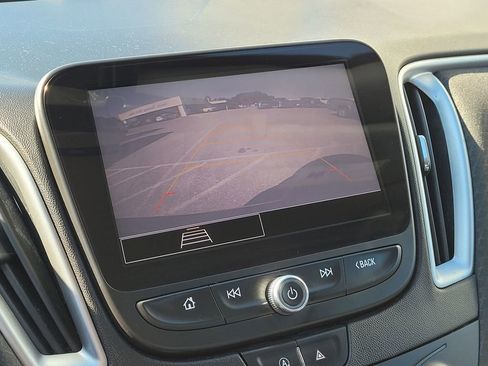 Used 2021 Chevrolet Malibu RS image 23