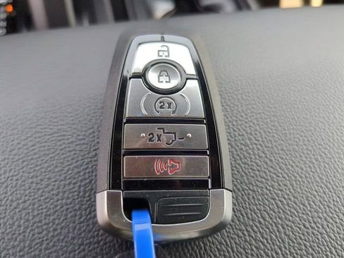 New 2025 Ford F150 Lariat w/ Equipment Group 502A High image 31