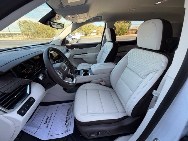 New 2027 GMC Acadia Denali w/ LPO, Floor Liner Package FWD image 6