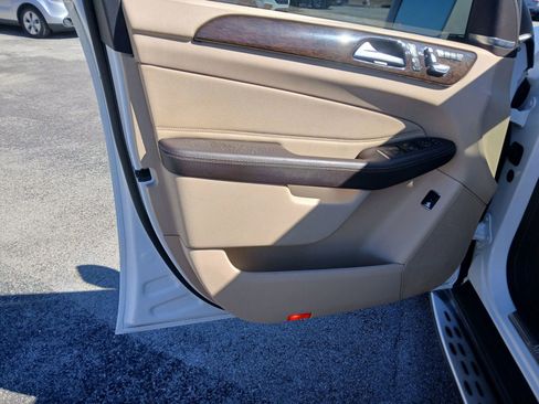 Used 2016 Mercedes-Benz GLE 350 GLE 350 Sport Utility 4D image 10