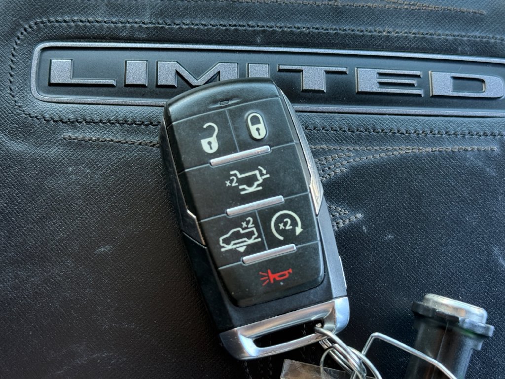 Used 2022 RAM 1500 Limited AWD/4WD image 42