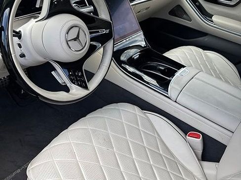 Used 2023 Mercedes-Benz S 580 4MATIC Sedan image 7
