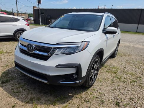 Used 2022 Honda Pilot Touring image 1