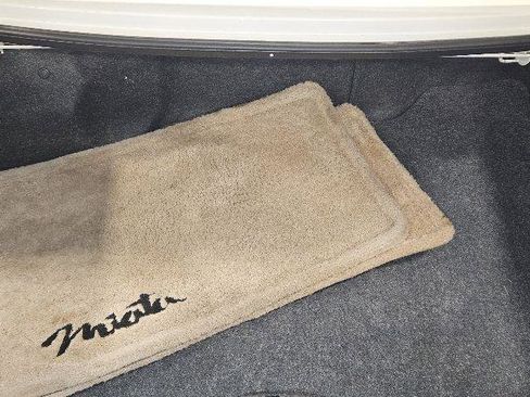 Used 1999 MAZDA MX-5 Miata image 8