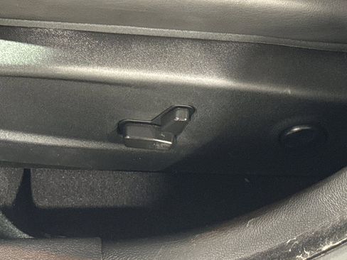 Used 2021 Dodge Charger SXT w/ Leather Interior Group image 21