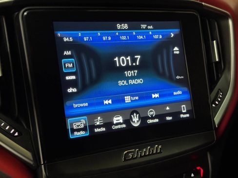 Used 2018 Maserati Ghibli S GranSport image 54