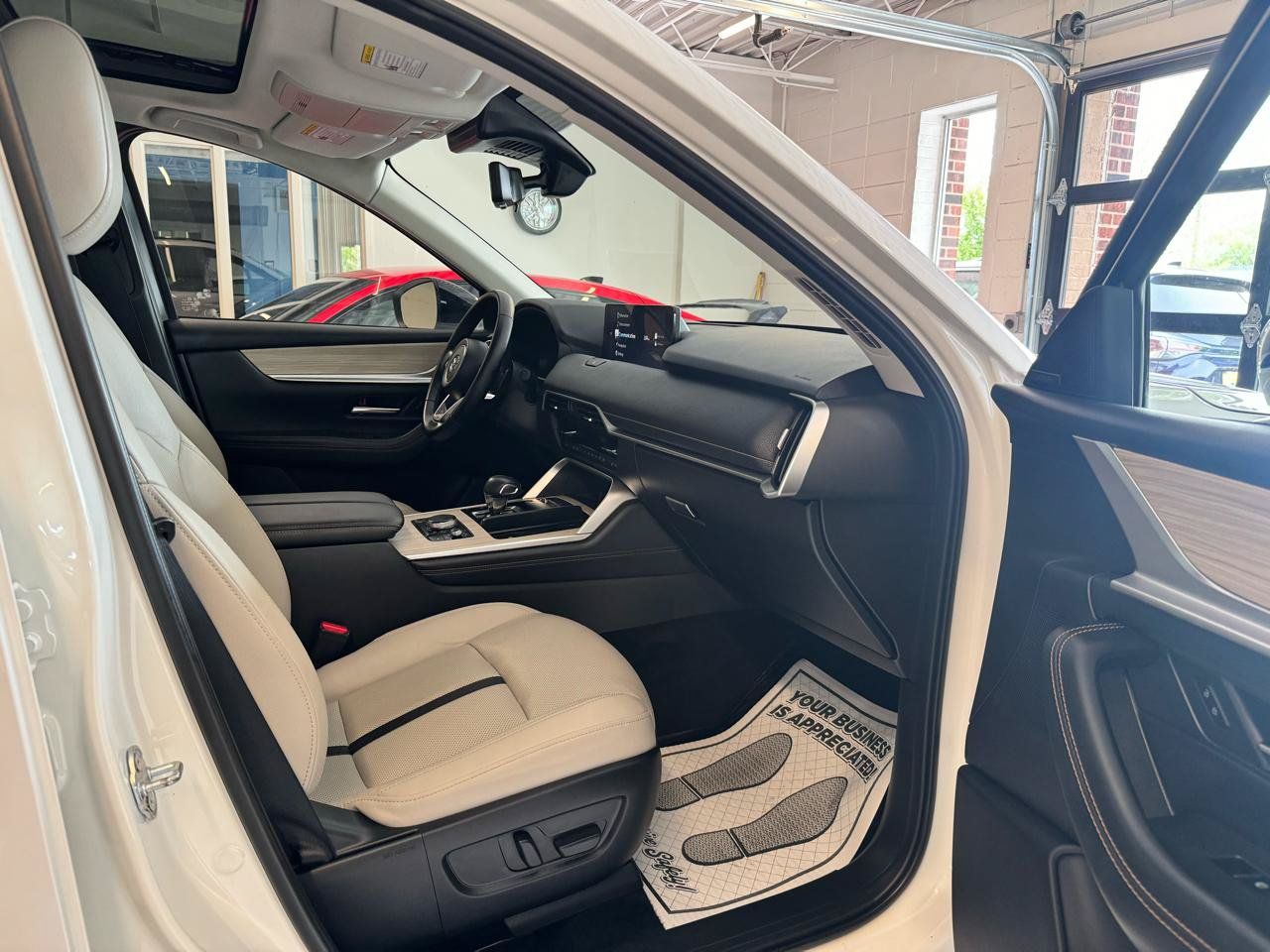 Used 2025 MAZDA CX-90 Plug-In Hybrid w/Premium Sport AWD/4WD image 34