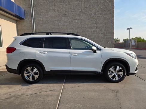 Used 2020 Subaru Ascent Premium image 6