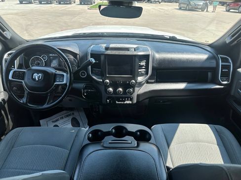 Used 2022 RAM 2500 Big Horn w/ Level A Equipment Group AWD/4WD image 9