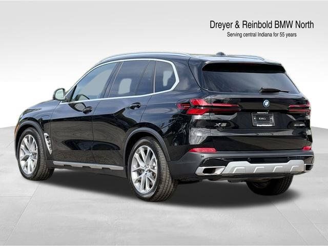 Used 2026 BMW X5 xDrive50e AWD/4WD image 4